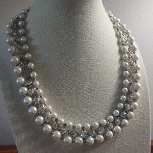 Vintage AVON Silver Tone Faux Pearl & Rhinestone Choker Collar Necklace 16-20”